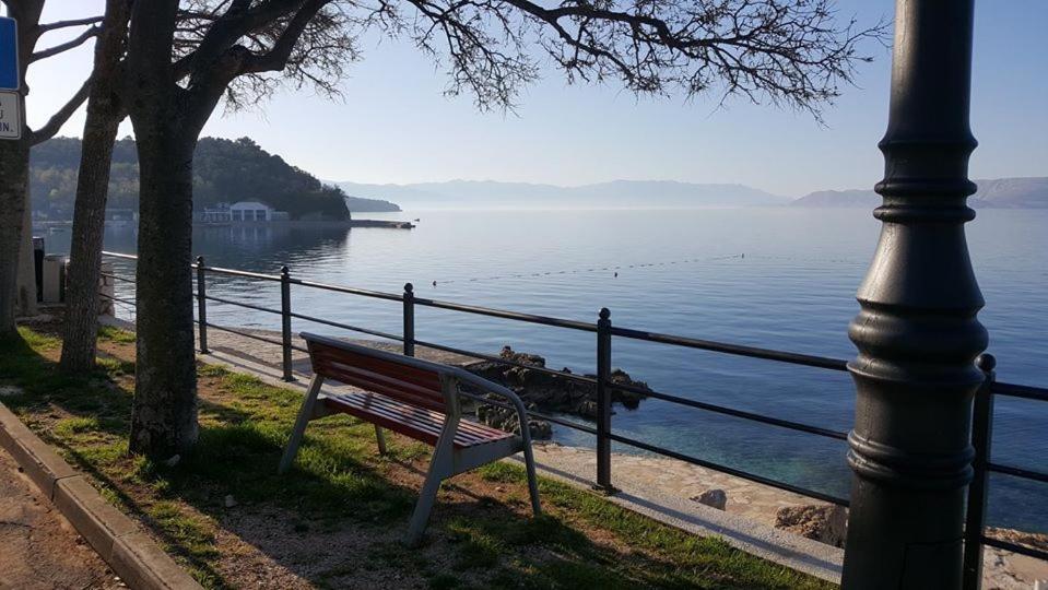 Apartments Adriatic 3 Selce Esterno foto