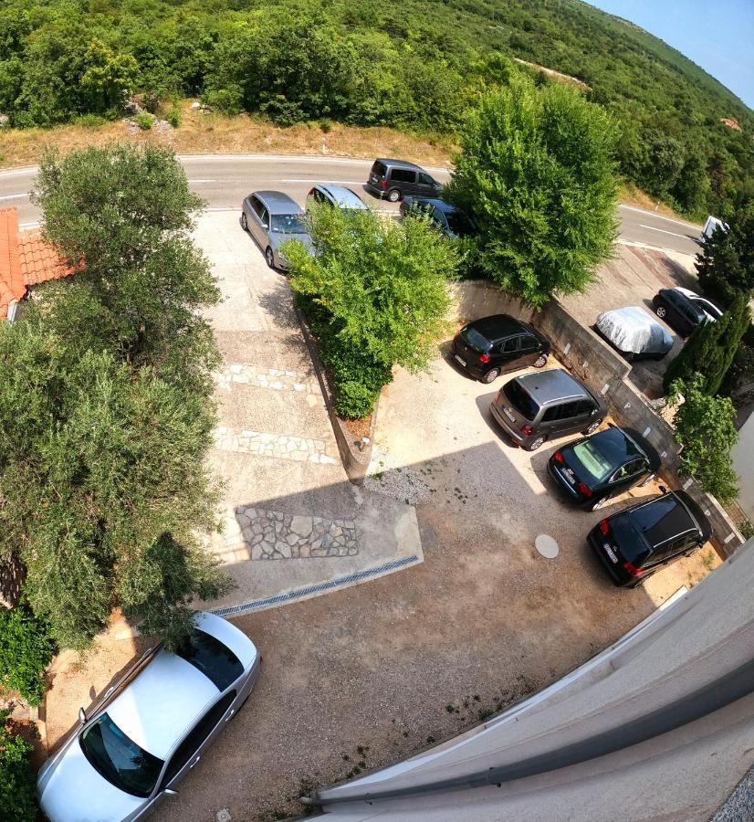 Apartments Adriatic 3 Selce Esterno foto