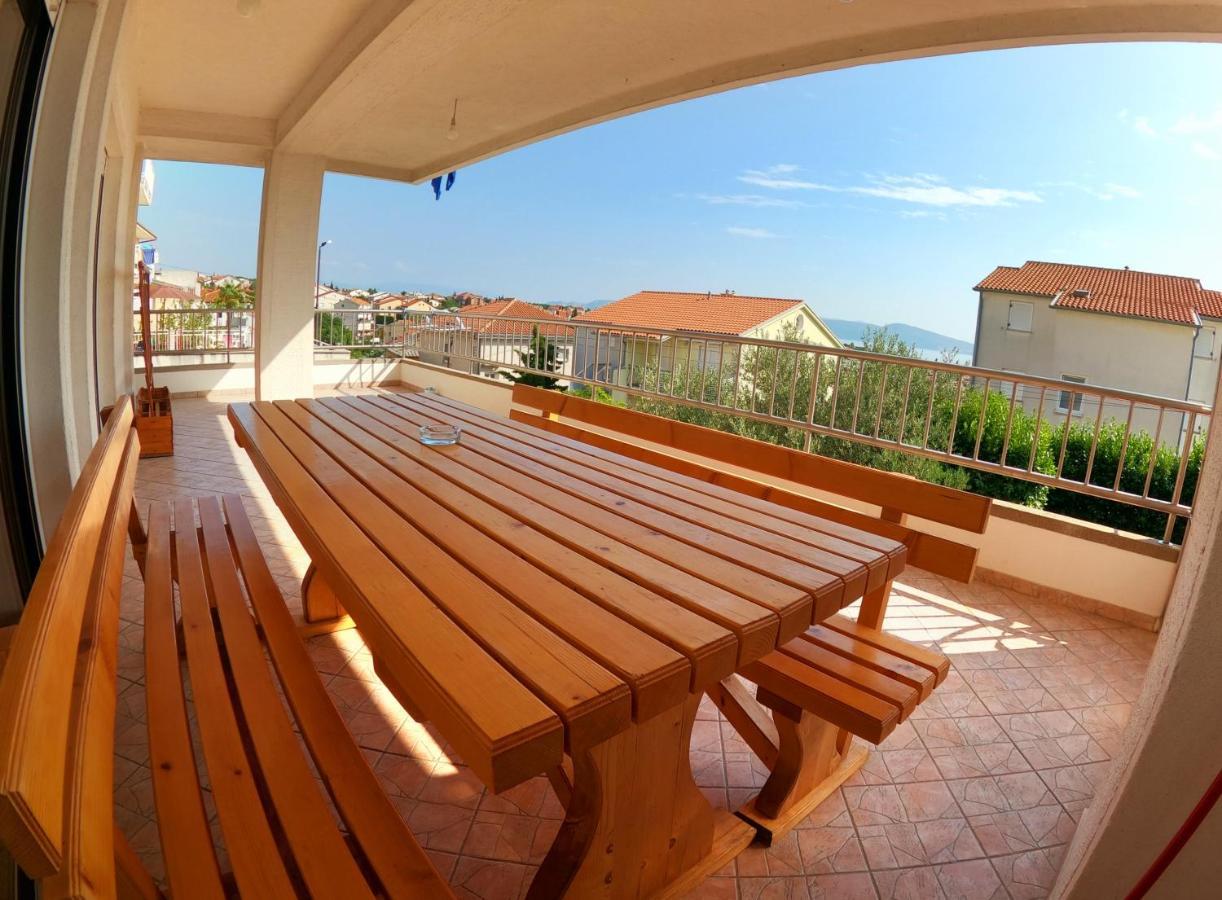 Apartments Adriatic 3 Selce Esterno foto